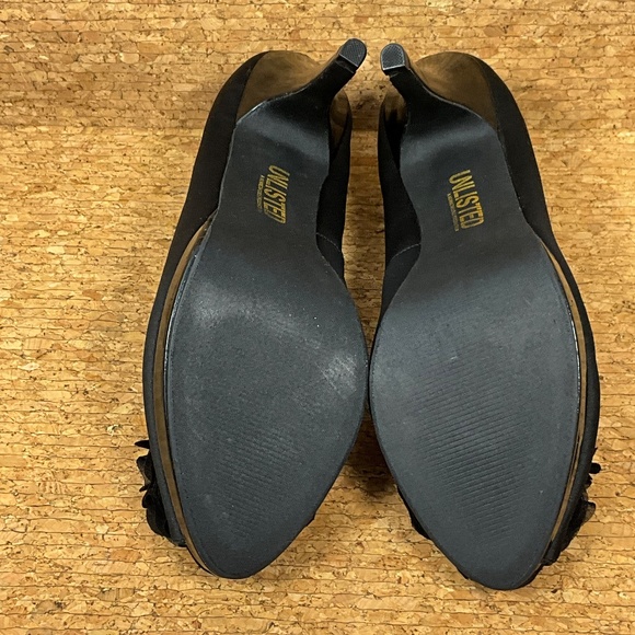 Unlisted Black Satin Peep Toe Heels Floral Platform Pumps Women’s Size 11 - Picture 10 of 12